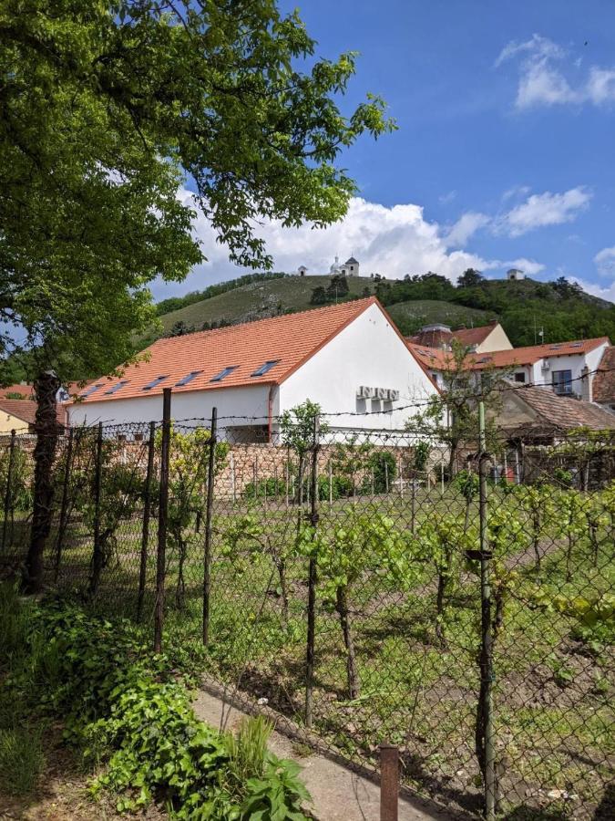 RV apartmán Mikulov Exterior foto